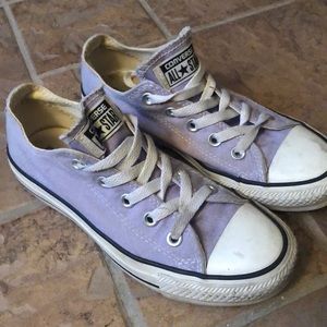 Light Purple Converse!